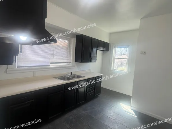 4208 Jackson St, Gary, IN 46408