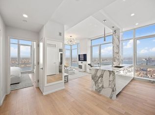 635 W 42nd St APT 30E, New York, NY