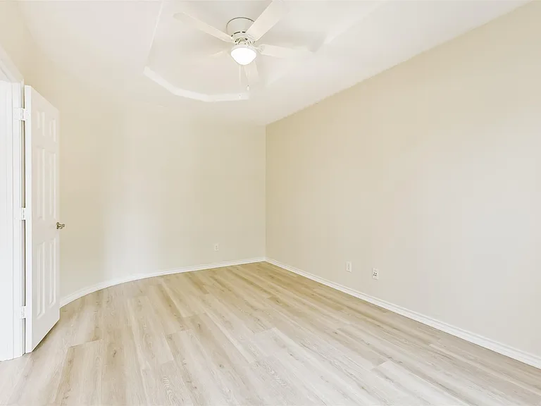 11918 Mariposa Canyon Dr — Photo 29