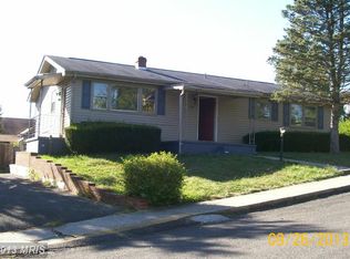 224 Grant St, Petersburg, WV 26847