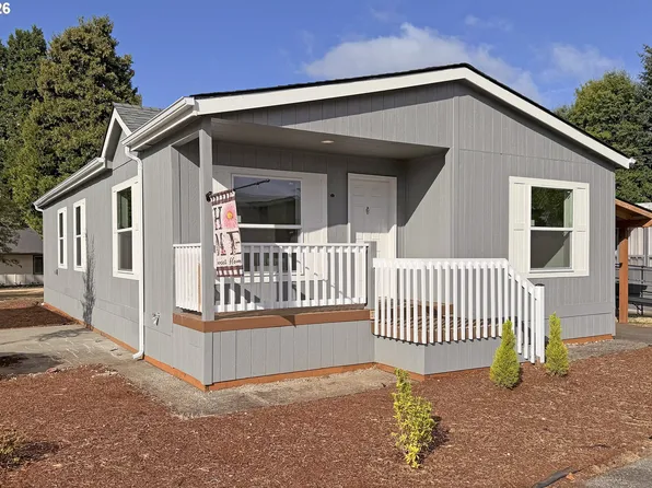 18780 S Central Point Rd #37, Oregon City, OR 97045