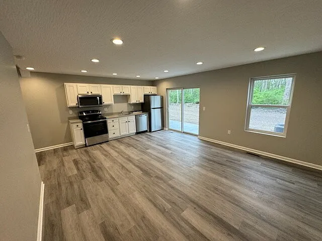 229 Bruns Dr — Photo 5
