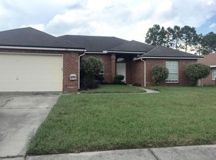 571 Brockham Dr, Jacksonville, FL 32221