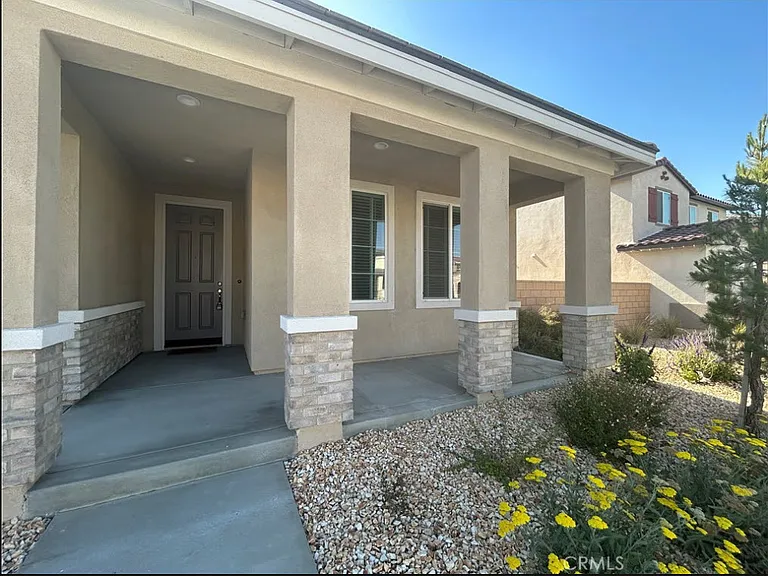 12574 Dartola St — Photo 5