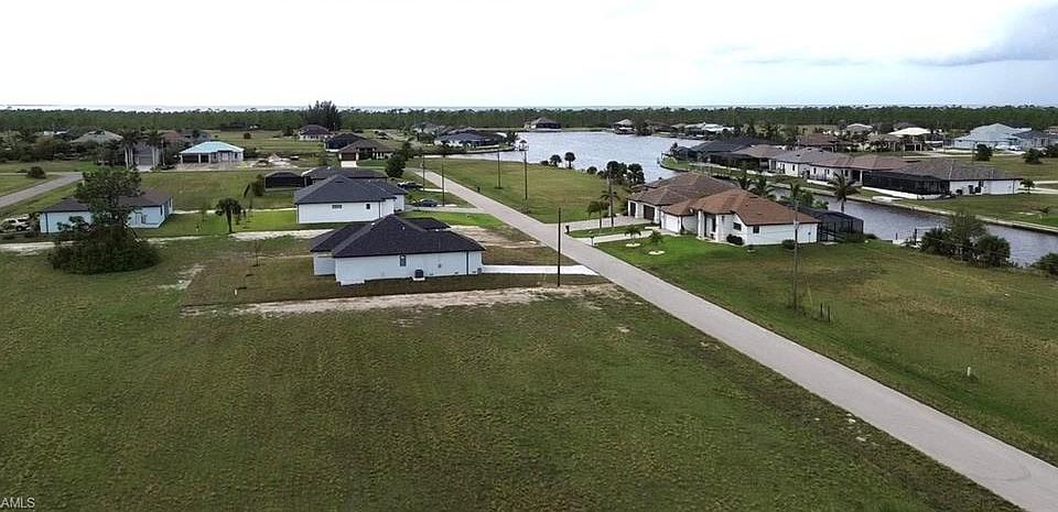 1st image of 4110 NW 39th ST