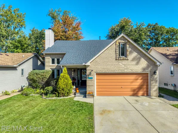 23577 Donaldson St, Clinton Township, MI 48035
