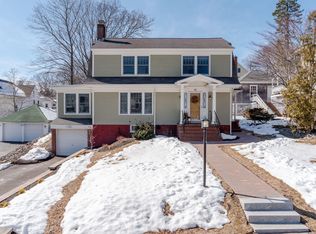 46 Beacon St, Portland, ME 04103