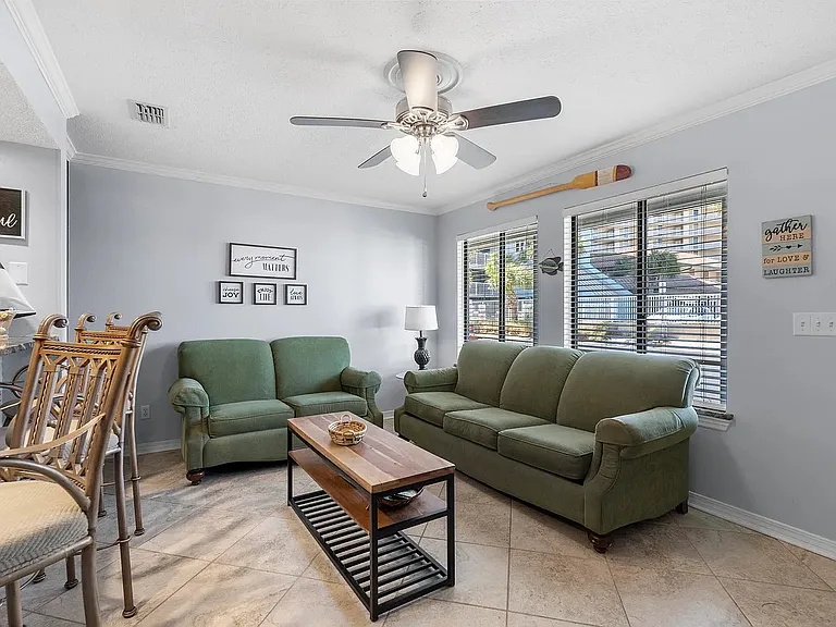 6829 Thomas Dr #202 — Photo 4