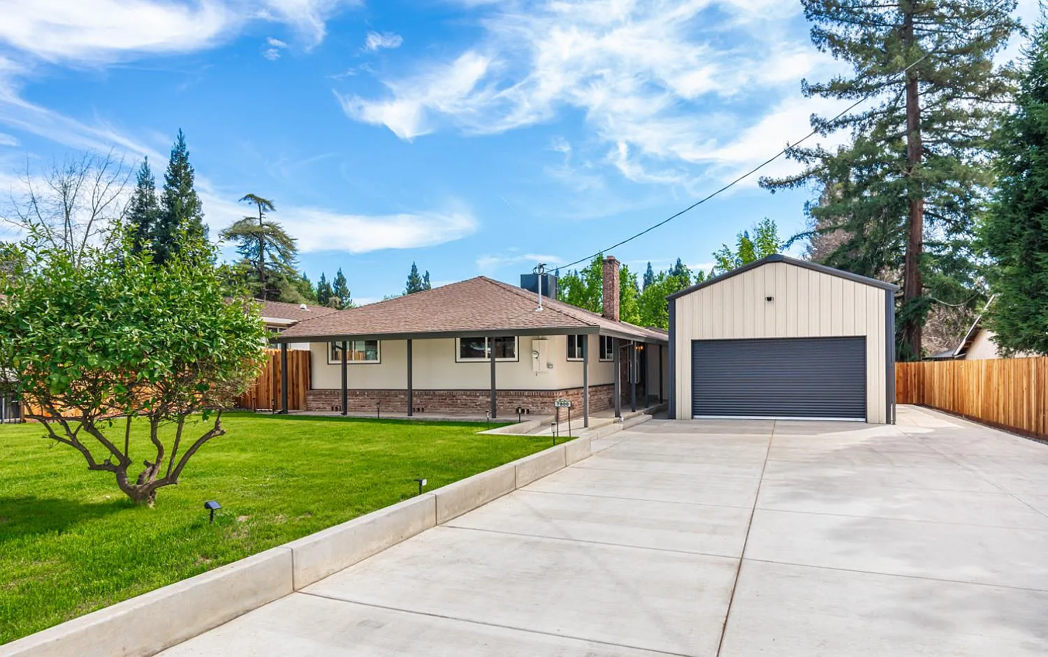 7800 Watson Way photo 1
