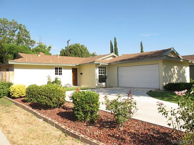1st image of 7842 Maynard Ave