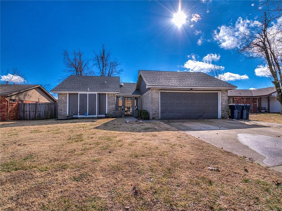 1st image of 10216 Glascow Dr