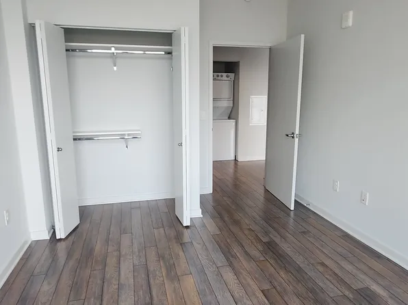 189 Marin Boulevard image 14 of 21