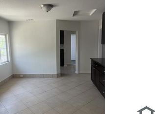 134 Oak St, Manteca, CA 95337