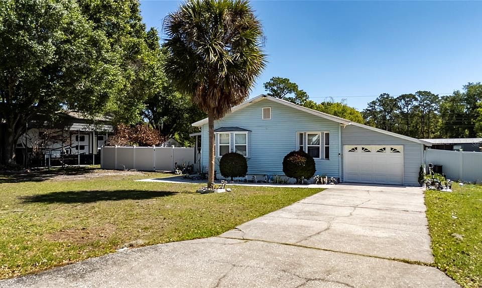 1st image of 2605 Island Oaks E