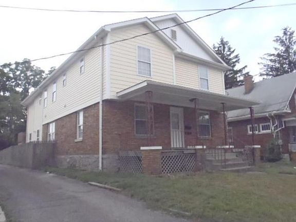 2nd image of 128 Waller Ave