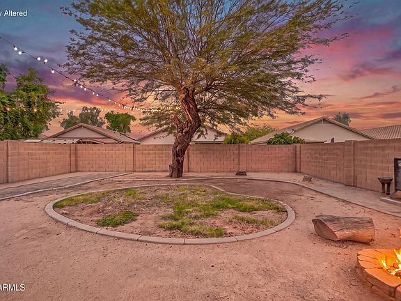 3rd image of 2450 E OLIVINE Road