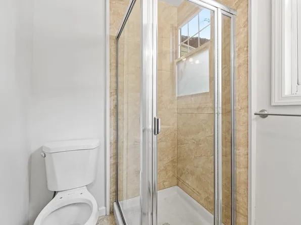 188 Avenue B image 5 of 13