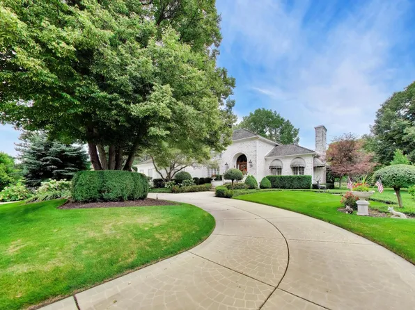 2257 Hidden Creek Ct, Lisle, IL 60532