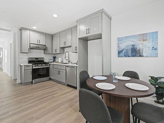 4th image of 120 E Alberta St #2272735CF