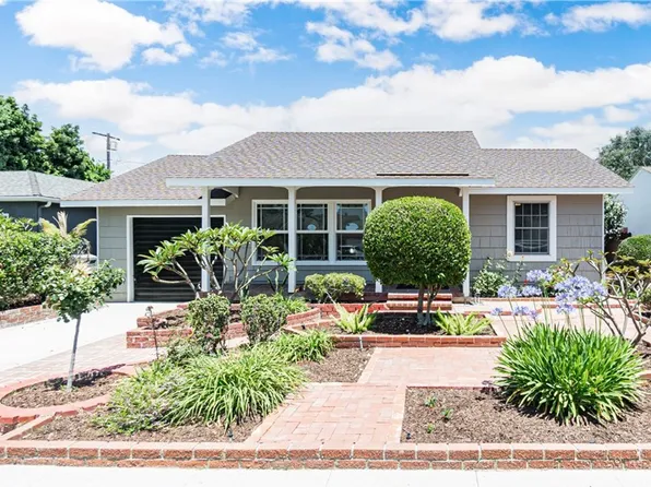 5449 E Fairbrook St, Long Beach, CA 90815