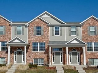 2426 Emily Ln, Elgin, IL 60124