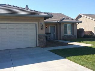 34475 Glenwood Dr, Yucaipa, CA 92399