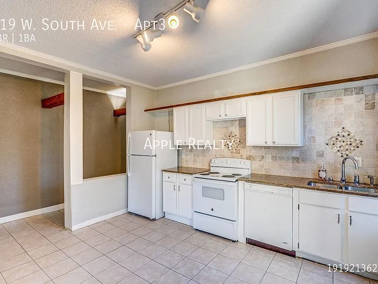 219 W South Ave #3 — Photo 4