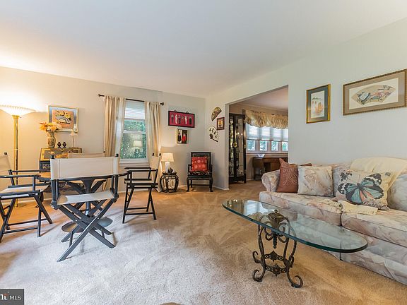 5th image of 108 Bentwood Dr