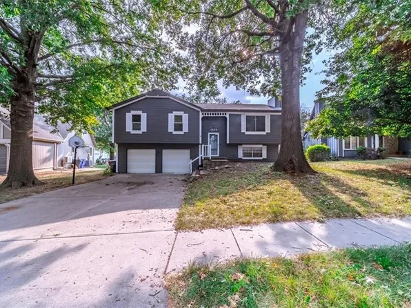 1009 N Keeler St, Olathe, KS 66061
