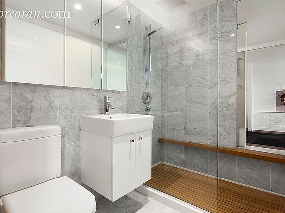 3rd image of 250 W 15th St APT 2E