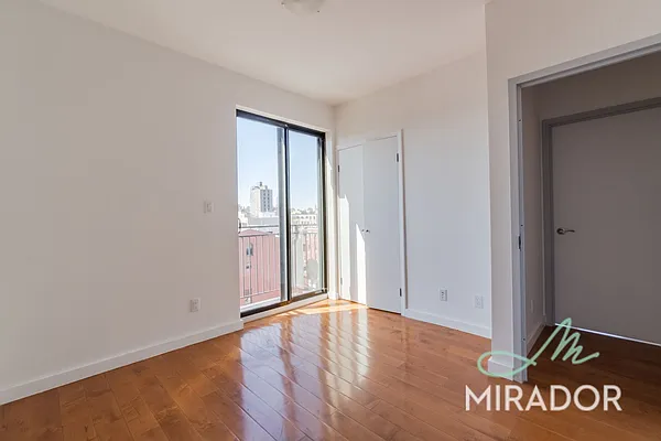 Rented by Mirador Real Estate | media 15