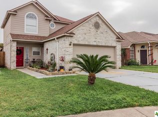 105 Providence Ct, Victoria, TX 77904