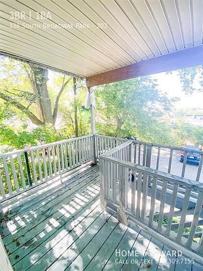336 S Broadway Park #202 — Photo 20