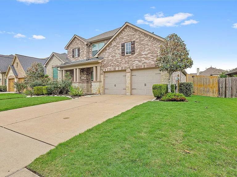 5919 Solara Ledge Ln — Photo 30