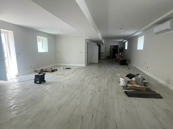 16 Hillcrest Street image 9 of 9