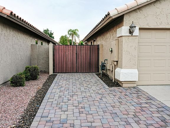 5th image of 9948 W Tonopah Dr