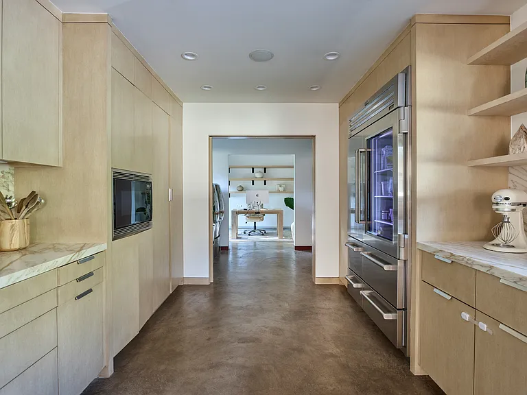 8052 Woodrow Wilson Dr — Photo 25