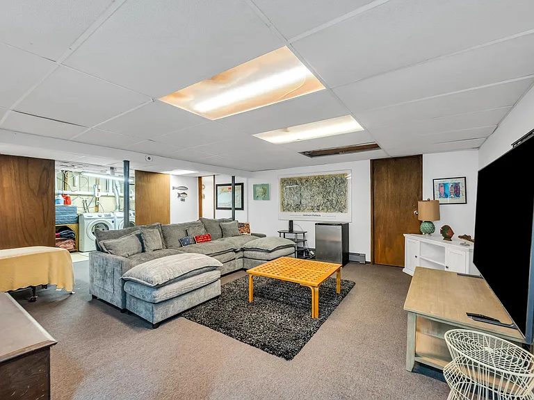 10 Harbor View Ln — Photo 50