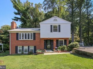 103 Nelson St, Rockville, MD 20850