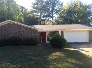 315 Sharon Hills Dr, Jackson, MS 39212
