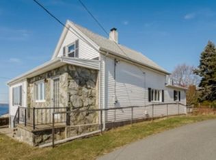 178 Hooper St, Tiverton, RI 02878