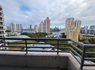 3300 NE 191st St APT 1717, Aventura, FL 33180