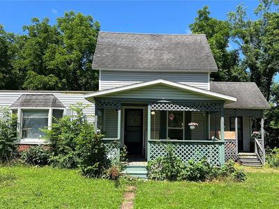 812 S Mine La Motte St, Fredericktown, MO, 63645