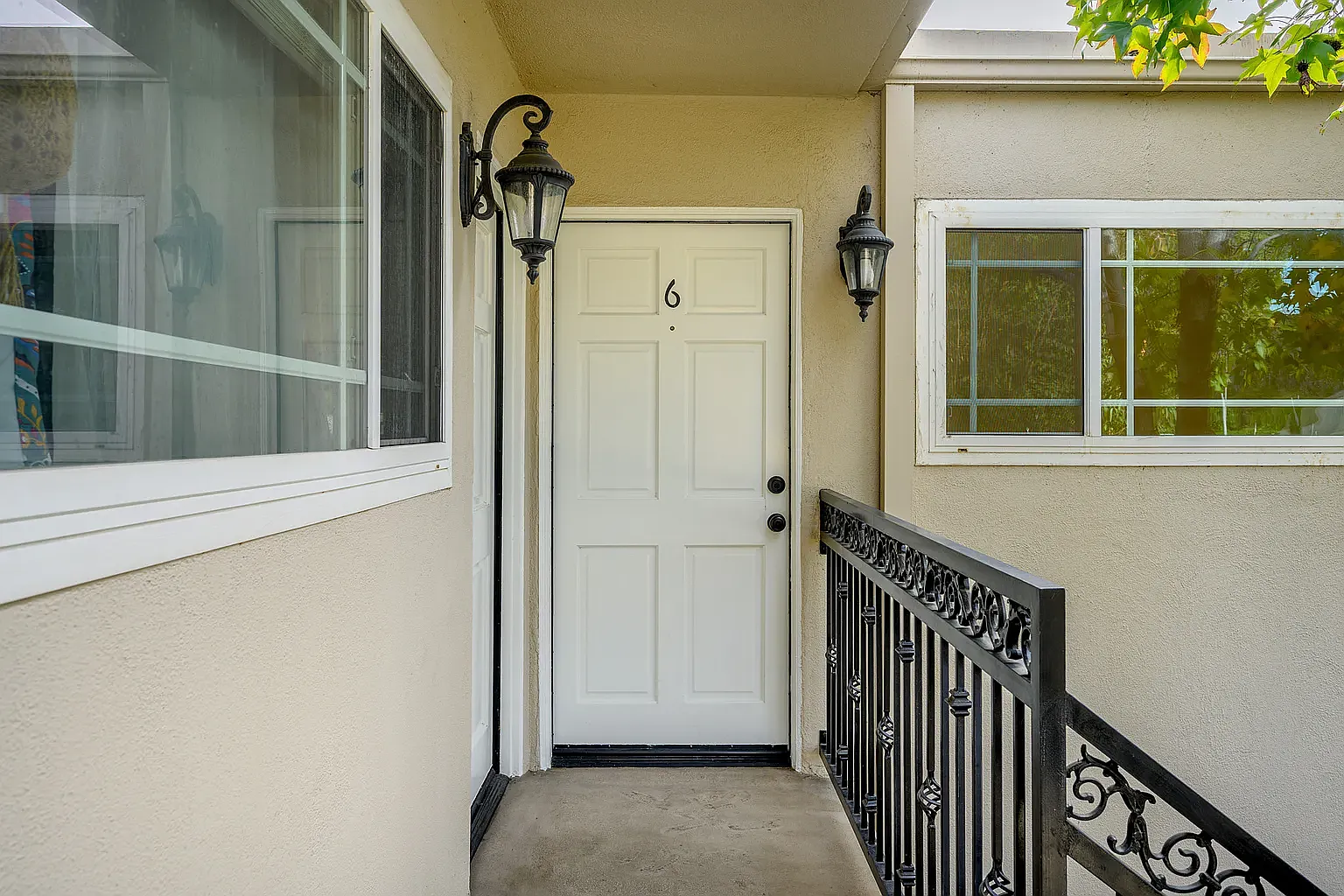 3 bed, 1275 sqft, $3,395 — Photo 4