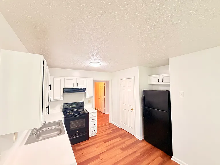 8837 Freedom Way #8839 — Photo 11