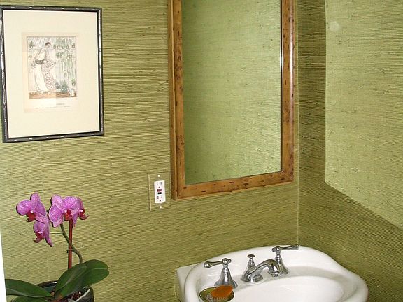 2nd Bath with Shower