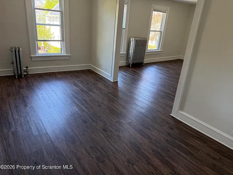 1042 Taylor Ave #2 — Photo 5