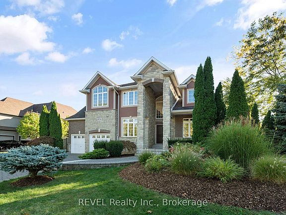 4th image of 6718 Domenic Cres