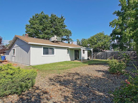 2nd image of 3847 Sunwood Dr