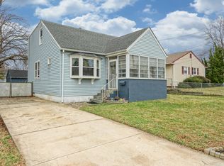 4 S Woodland Ave, Runnemede, NJ 08078